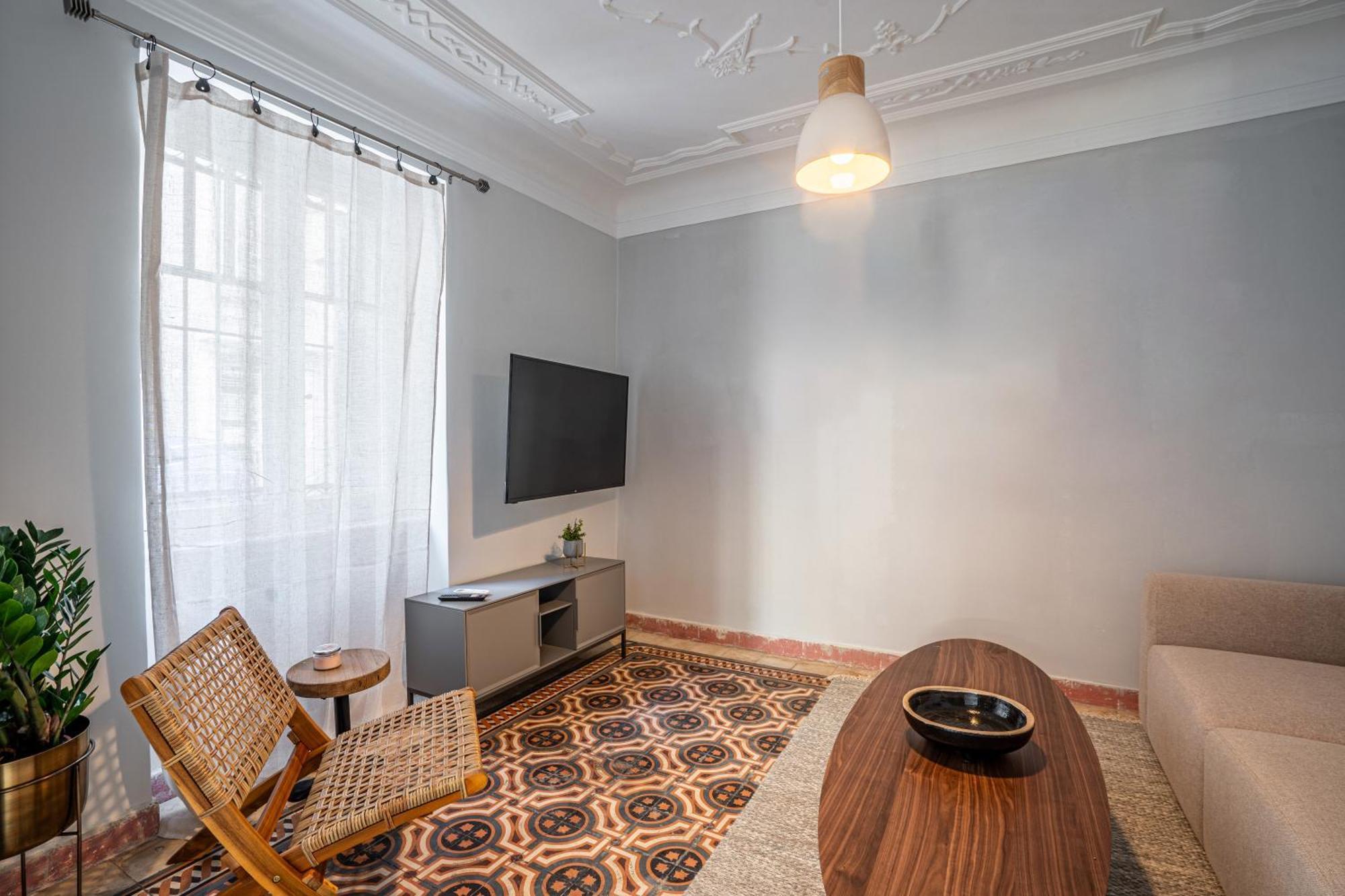 Apartment Neo Classic - Amazing 2br House In Prime Location *