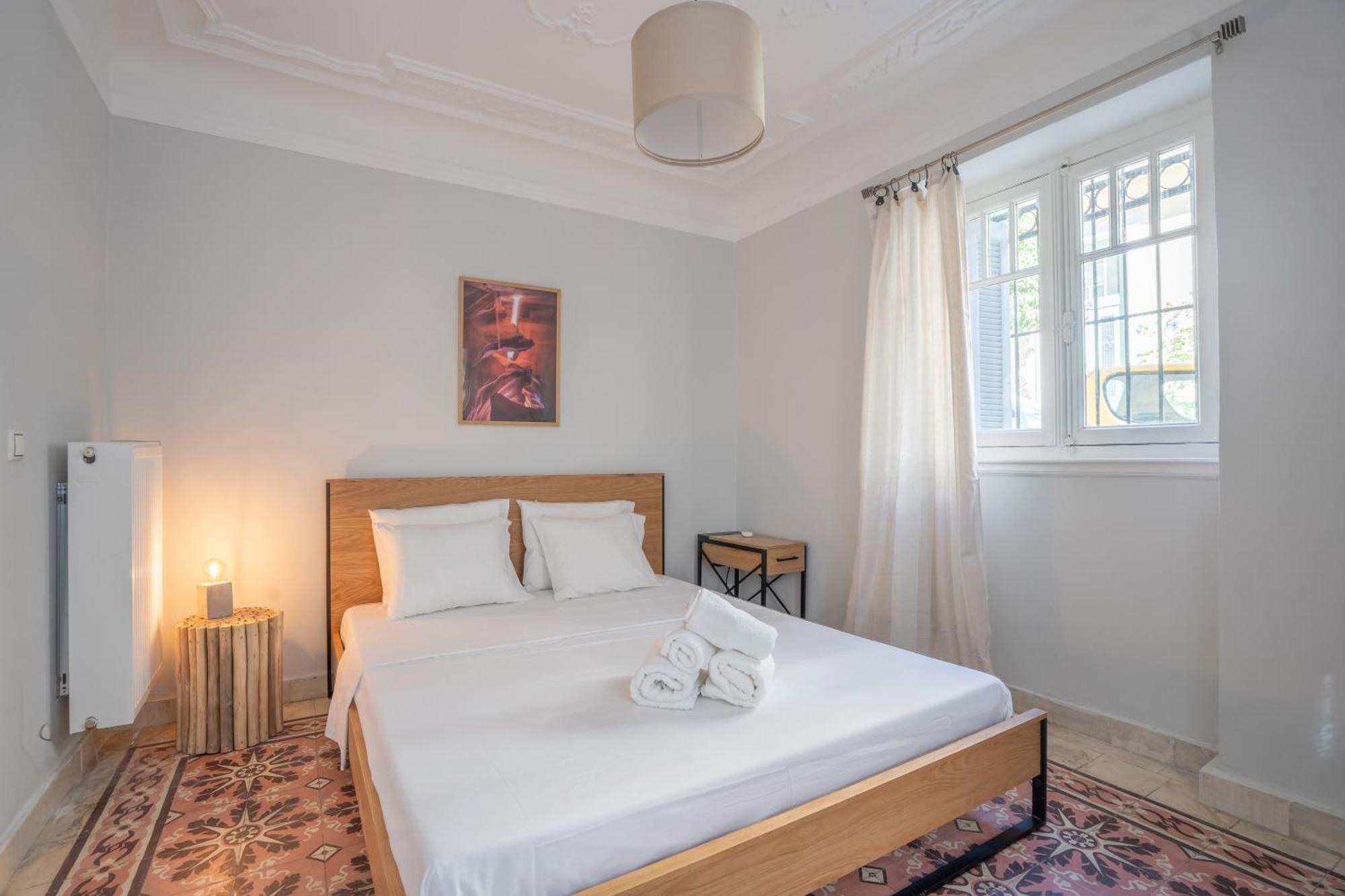 Neo Classic - Amazing 2br House In Prime Location * Athens